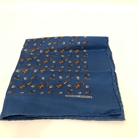 Hermes Blue Carre 100% Silk Scarf - Picture 4 of 11